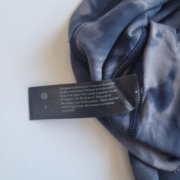 Lululemon Align T-shirt Diamond Dye Lunar Rock True Navy - Picture 9 of 9